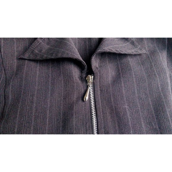 Pinstripe Zip-up Blazer - Picture 7 of 11